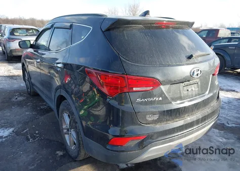 2017 Hyundai Santa Fe Sport 2.4L z USA, uszkodzony, nr VIN 5XYZUDLB8HG390934